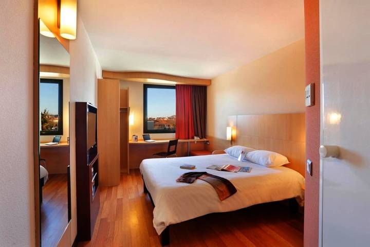 Hôtel pour 2 personnes, avec terrasse à Mouans-Sartoux - 3