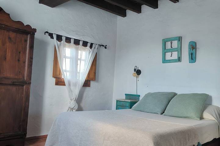 Ferienhaus für 8 Personen, mit Balkon und Garten in St Miquel de Balansat - 4