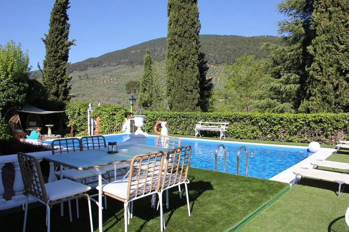 Casa rural para 4 personas, con piscina además de vistas y jardín, Se admiten mascotas en Segura de la Sierra - 2