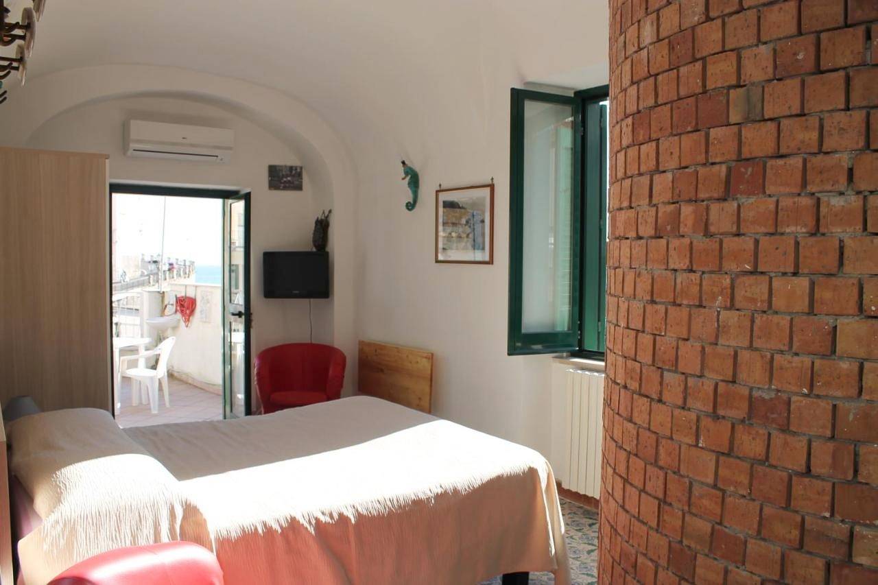 Appartamento intero, One-Bedroom Apartment in Atrani, Sorrento Coast