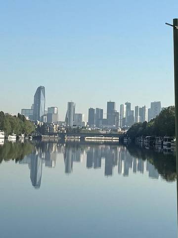 Bateau pour 2 personnes, avec vue et terrasse dans les Hauts-de-Seine