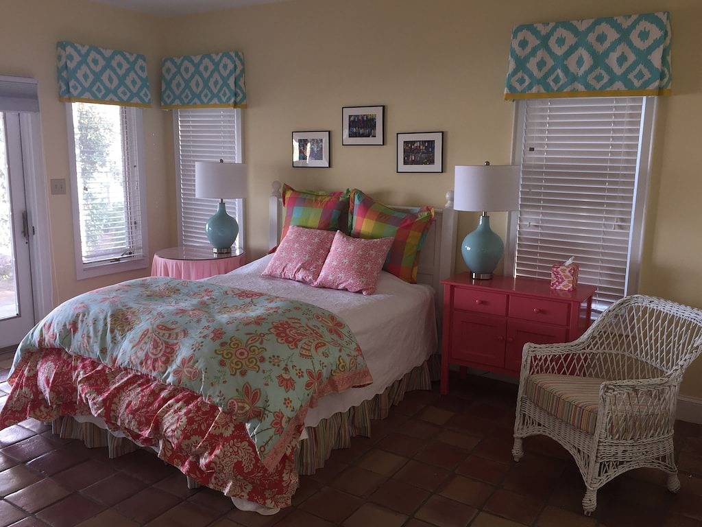 Privacy, Amazing Waterfront Ansichten \"Maison Blanc\": Icw / Abbildung 8 Sound: 10 Personen in Ogden (Wilmington), New Hanover County