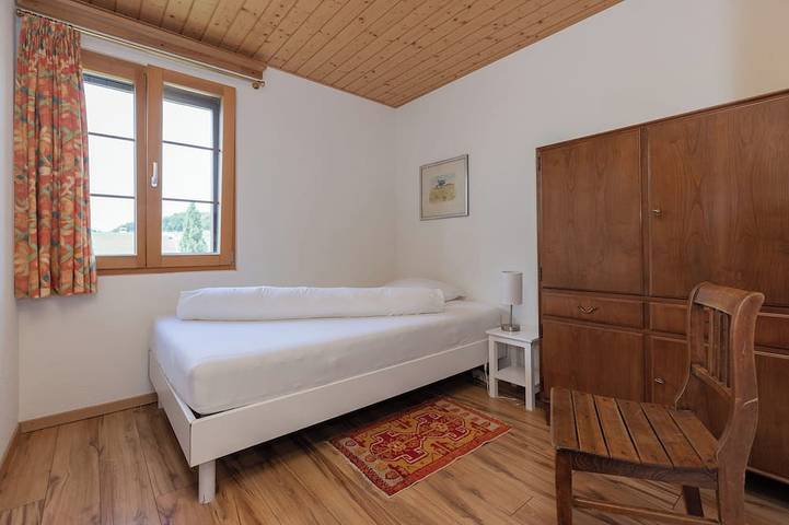 Entire apartment, Guesthouse la Molière ****, New ! 3 bedrooms, big terrasse and privat garden in Estavayer, Lake Murten & Estavayer-le-Lac Region
