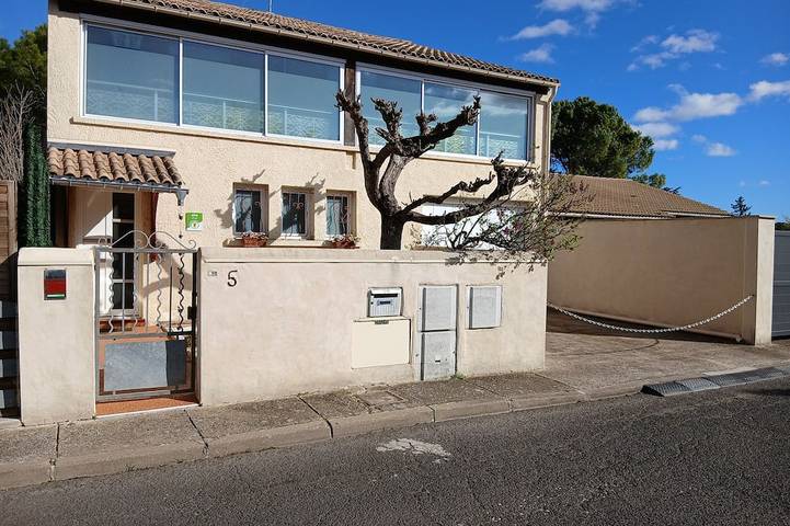 Maison de vacances pour 4 personnes, avec Jacuzzi ainsi que Terrasse et Jardin à Baillargues