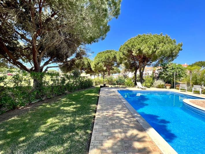Villa pour 8 personnes, avec terrasse et jardin à Vilamoura - 4