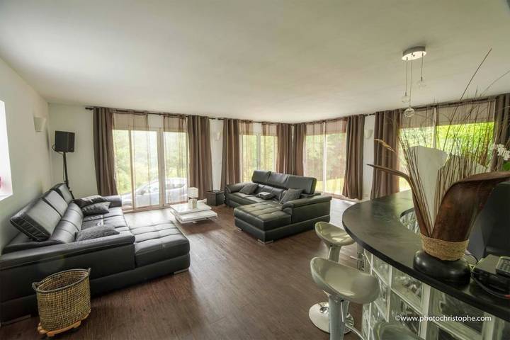 Location de vacances pour 4 personnes, avec terrasse et jardin à Sainte-Marie-au-Bosc - 3