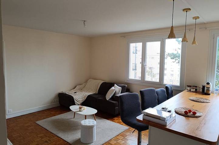Location de vacances pour 2 personnes à Courbevoie