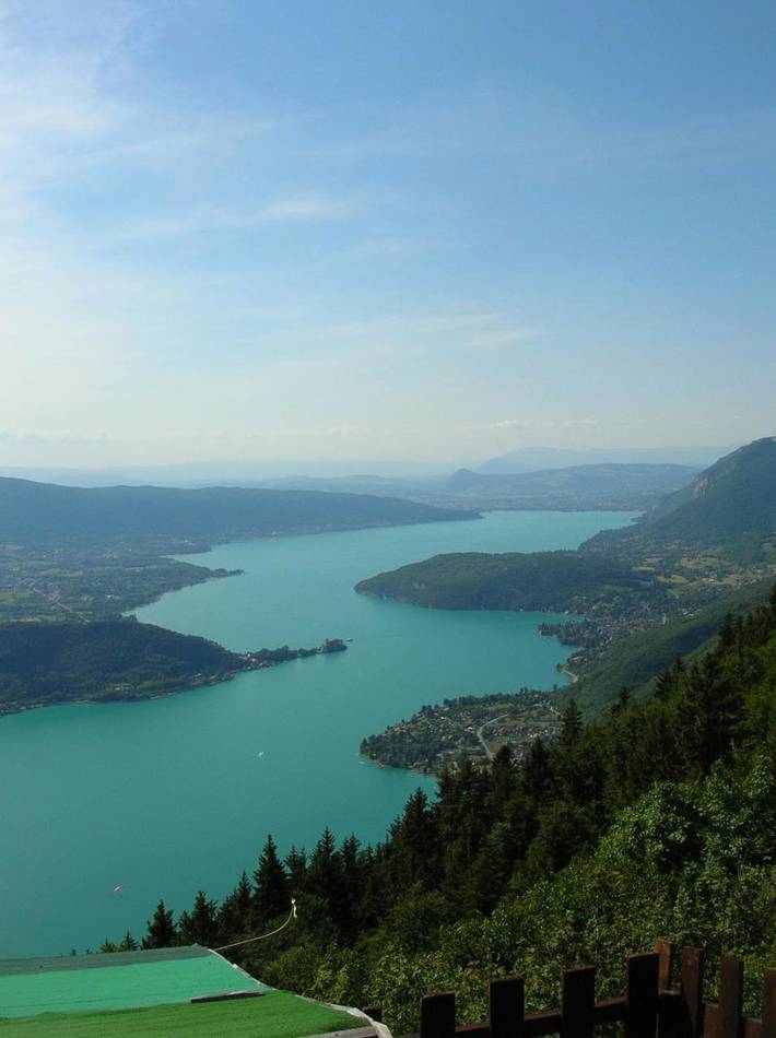 Gîte pour 4 personnes, avec vue sur le lac ainsi que vue et balcon dans Talloires-Montmin - 4