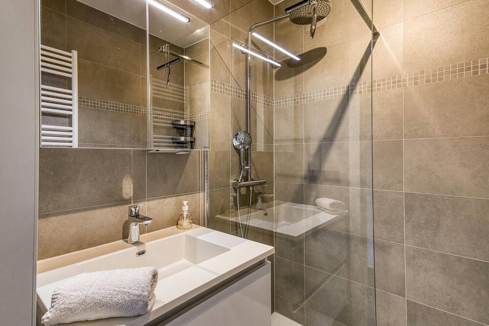 Appartement entier, Appartement luxueux à Ostende avec Wifi in Ville d'Ostende, Oostende