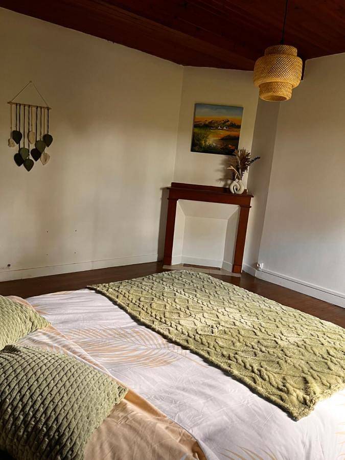 Gîte pour 2 personnes, avec jardin et vue, animaux acceptés à Aurignac - 3