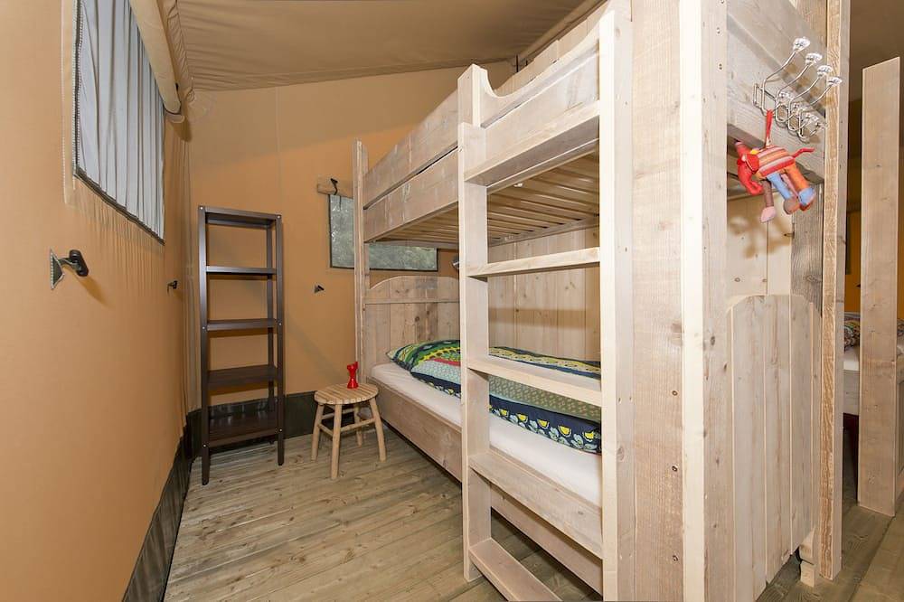 Comfortably furnished safari tent in the Dutch countryside in Groningen und Umgebung