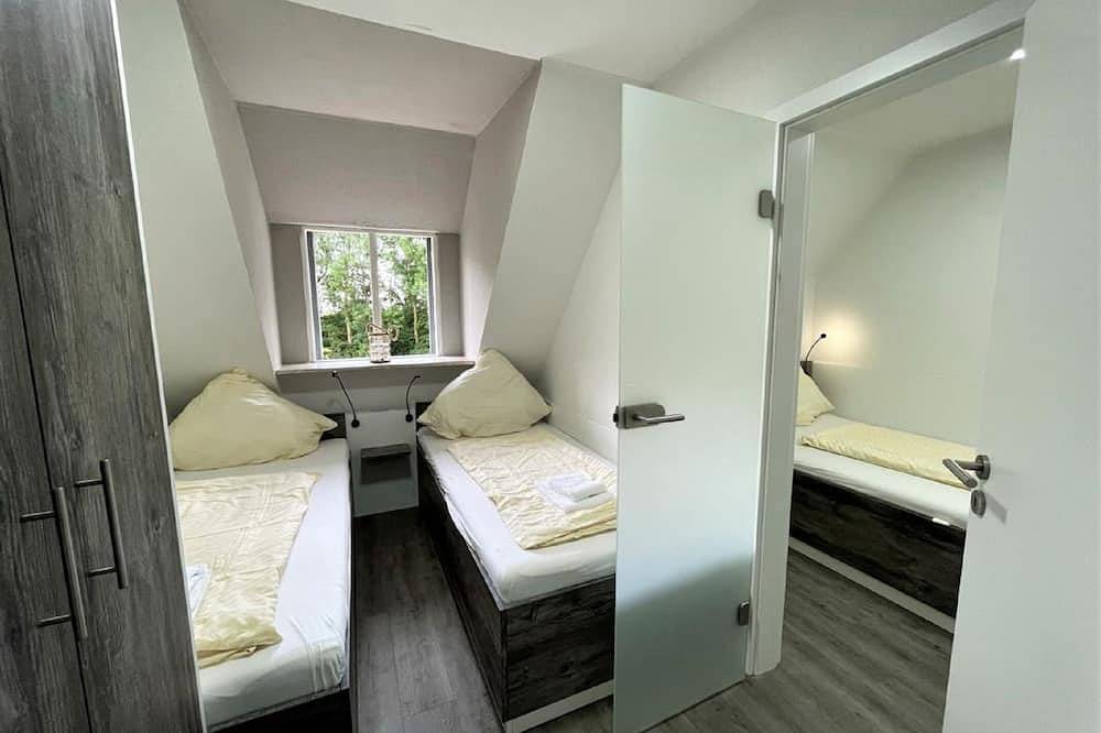 Ganze Wohnung, Ferienwohnung Herrenkoog im Reetdachhaus Bongsiel in Ockholm, Nordfriesland