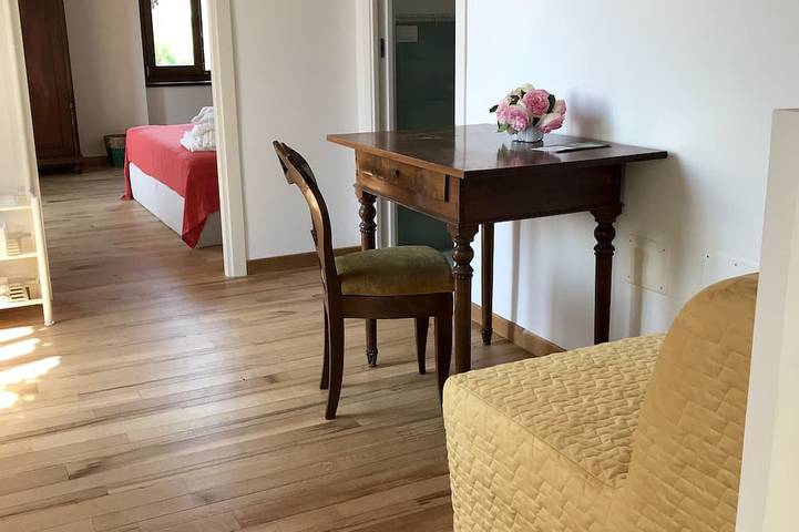 Ganze Wohnung, Linda Apartment, 300 Meter vom Meer entfernt, in einem typischen Ferienhaus, perfekt für Familien in Martinsicuro, Teramo Provinz