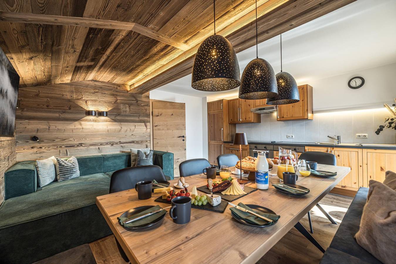 Ganze Ferienwohnung, Appartement 1 in Alpbach, Kaisergebirge