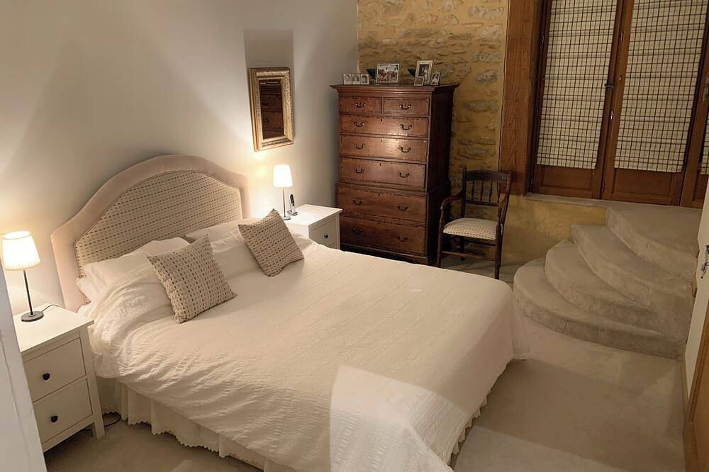 Beautiful, spacious & fully renovated house in the Dordogne in Saint-Cybranet, Périgord Noir