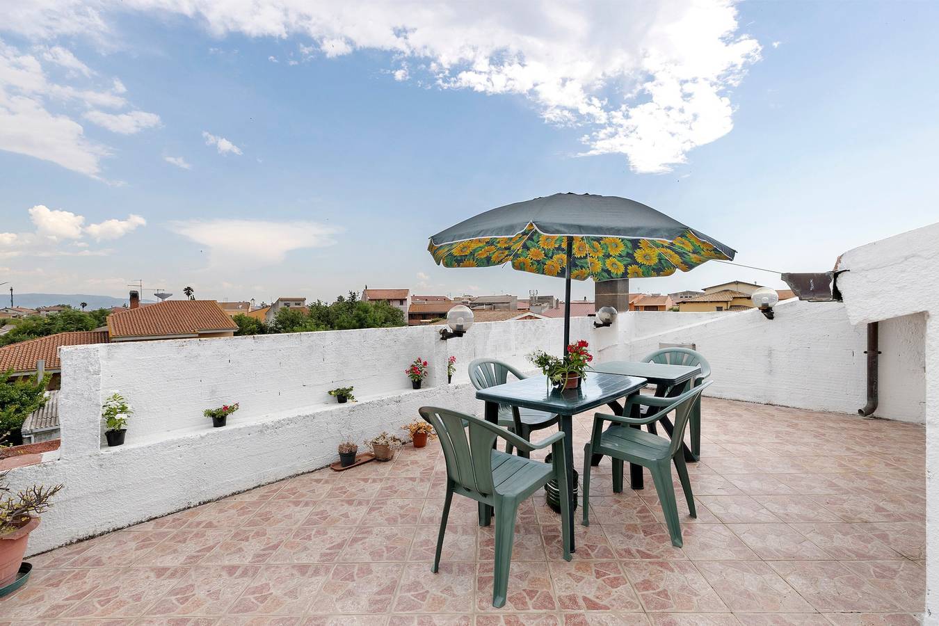 Entire apartment, Apartment 'Casa Vacanze Laila' with Wi-Fi and Air Conditioning in Cabras, Stagno di Càbras