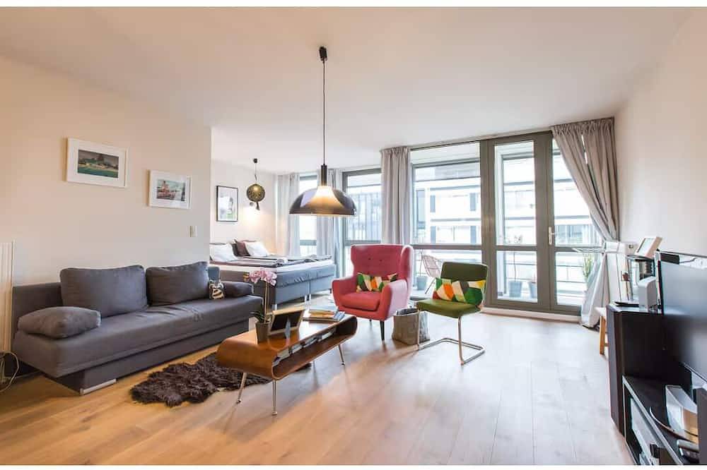 Appartamento intero, Nuovo studio luminoso nel centro di Anversa Wifi gratuito in Anversa, Antwerpen e dintorni