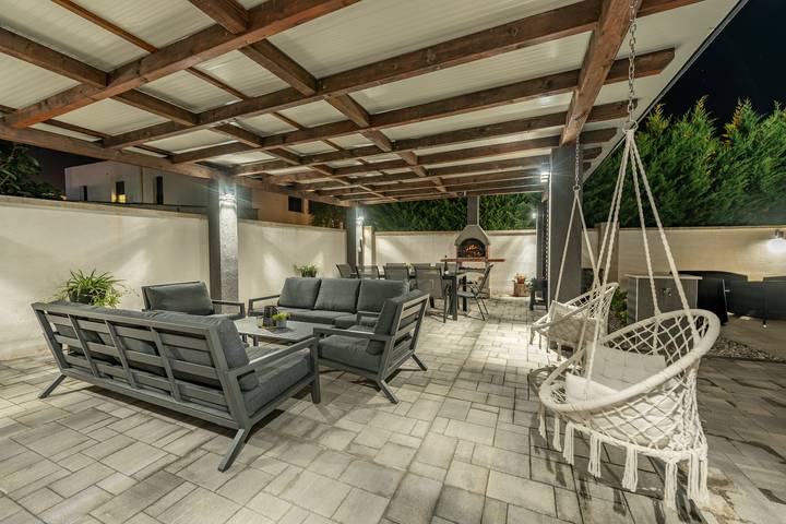 Villa pour 6 personnes, avec jardin à Nin - 3