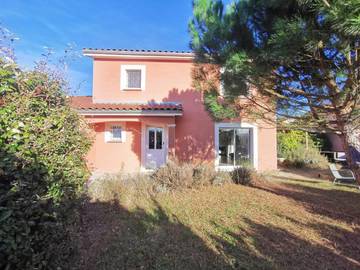 Cottage pour 8 personnes, avec jardin et jacuzzi à Montmerle-sur-Saône