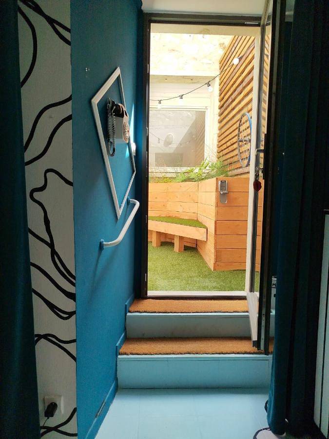 Gîte pour 2 personnes, avec terrasse et vue à Longué-Jumelles - 2