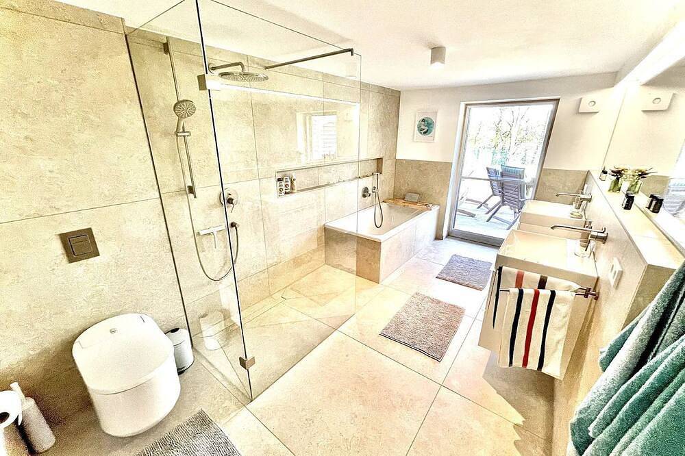 Ganze Wohnung, Ferienwohnung im Haus am See & Wald in Caputh, Schwielowsee