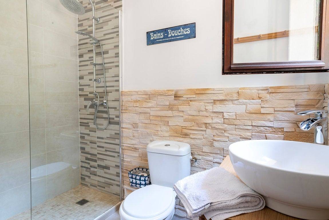 Lyon Mon Amour B&b - Chambre Fourvière in Lyon, Rhône