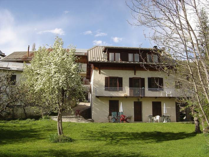 Hel lejlighed, Quiet apartment with garden, close to the village in Allos, Castellane Området