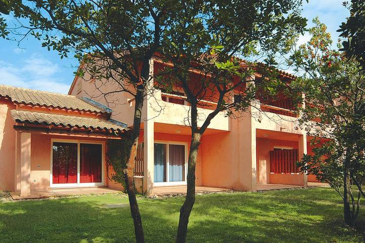 Appartement de vacances pour 8 personnes, avec balcon et piscine, animaux acceptés - 1