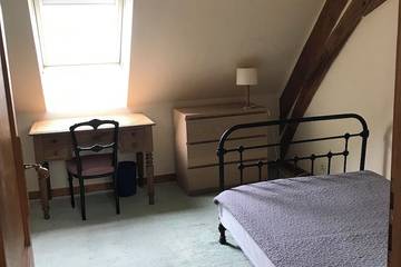 Location De Vacances pour 8 Personnes dans Tendron, Saint-Amand-Montrond, Photo 2