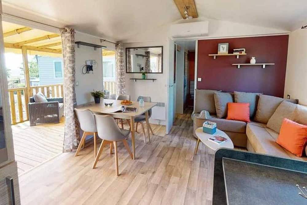 Camping - Funpass inclus - Parc aquatique - eeaiga in Condrieu, Pilat Regional Nature Park