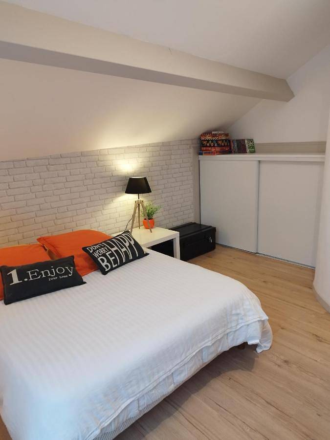 Location de vacances pour 8 personnes, avec balcon dans Office De Tourisme Hendaye - 4