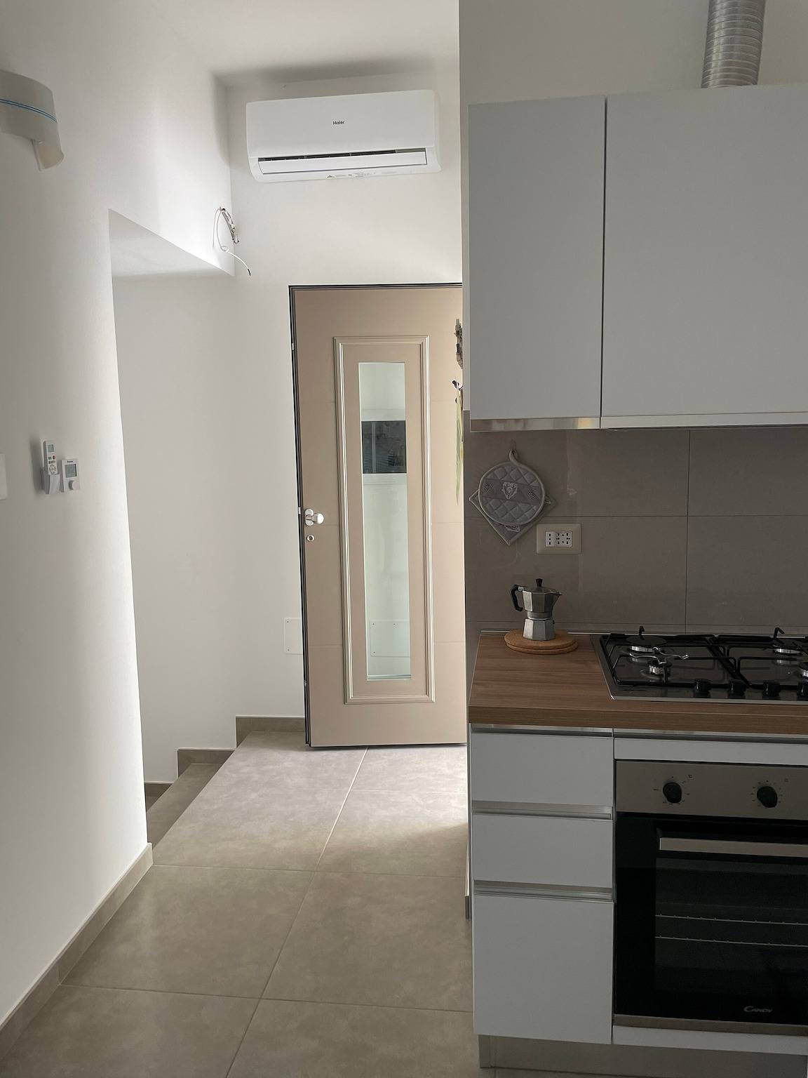 Appartamento intero, Appartamento 'Casa Vacanze Matino' con Terrazza Privata, Wi-Fi e Aria Condizionata in Matino, Golfo di Taranto