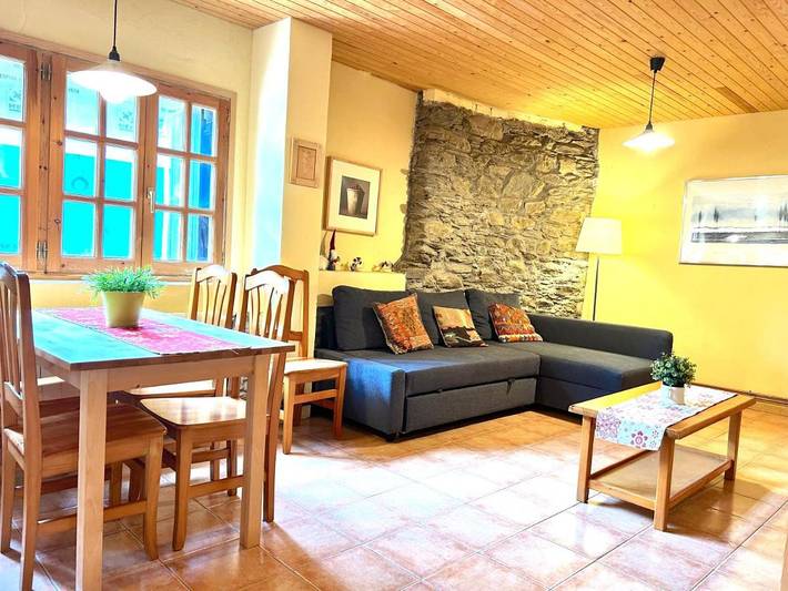 Apartamento de vacaciones para 4 personas, con vistas, Se admiten mascotas en Pallars Sobirà