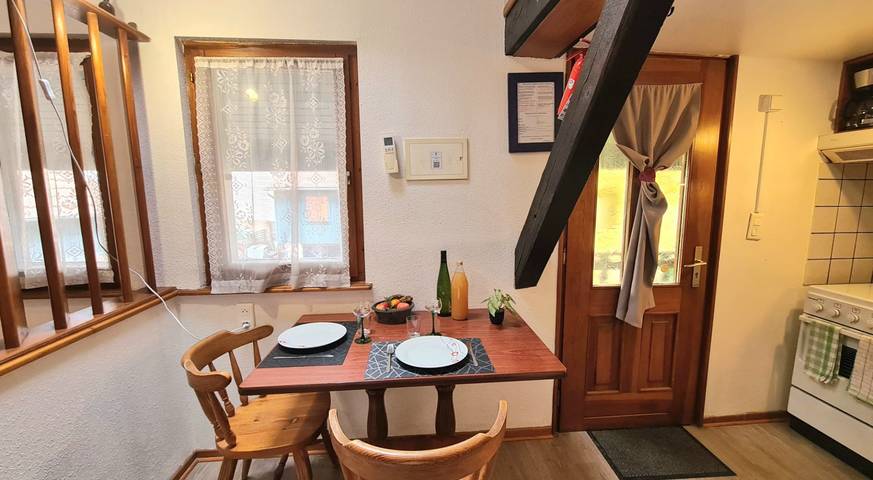 Gîte pour 2 personnes, avec terrasse ainsi que piscine et jardin, animaux acceptés à Beblenheim - 3