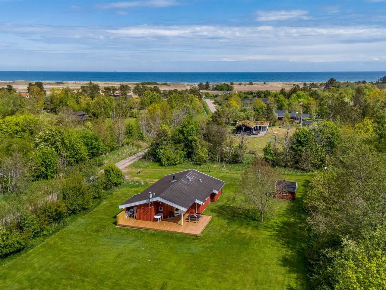 "Bruna" - 300m from the sea in Bratten, Jerup
