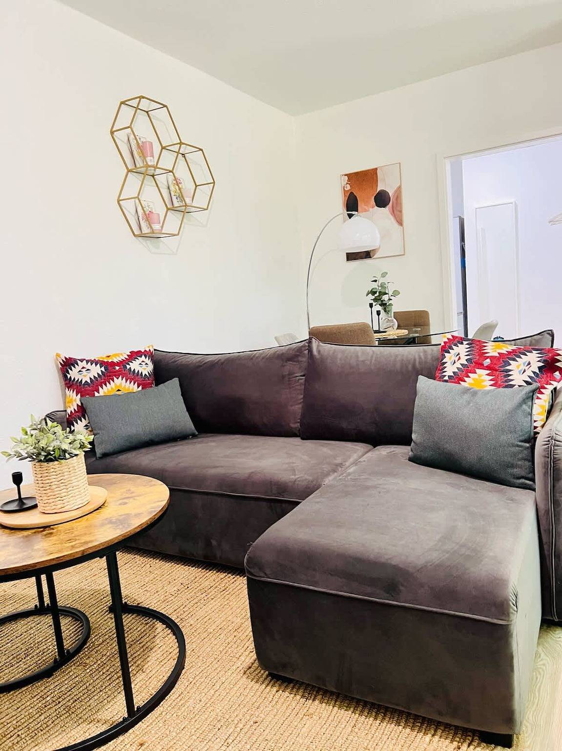 Ganze Wohnung, Ferienwohnung für 3 Personen mit Balkon/Terrasse in Lügde, Kreis Lippe