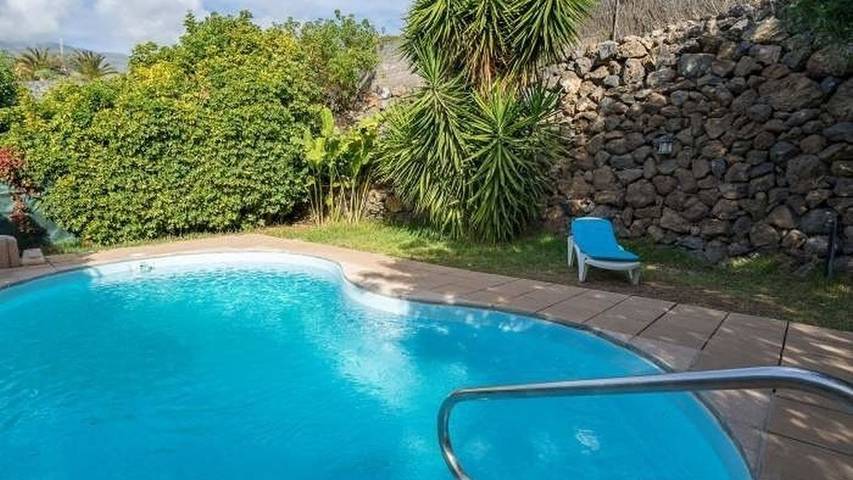 Chalet para 3 personas, con terraza y jardín, Se admiten mascotas en Tenerife Sur