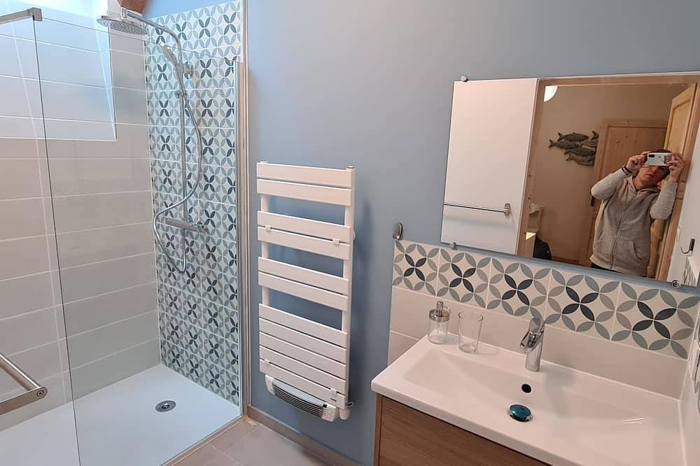 La ferme des farios, gorge du lignon in Tence, Massif Central