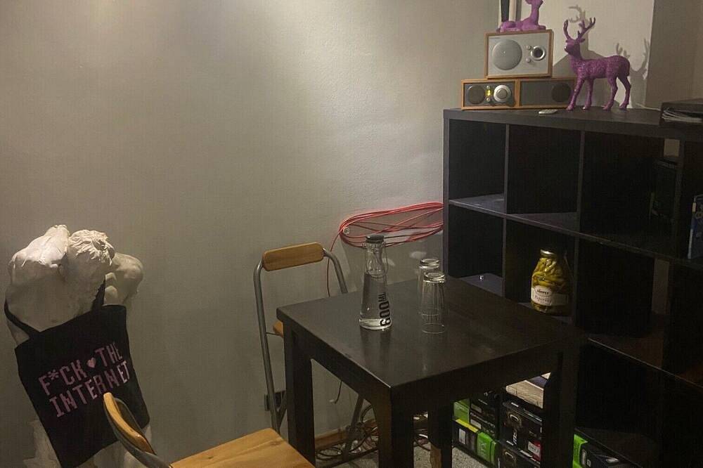 Ganze Wohnung, Im Kulturzentrum Berlins! in Prenzlauer Berg Berlin, Berlin