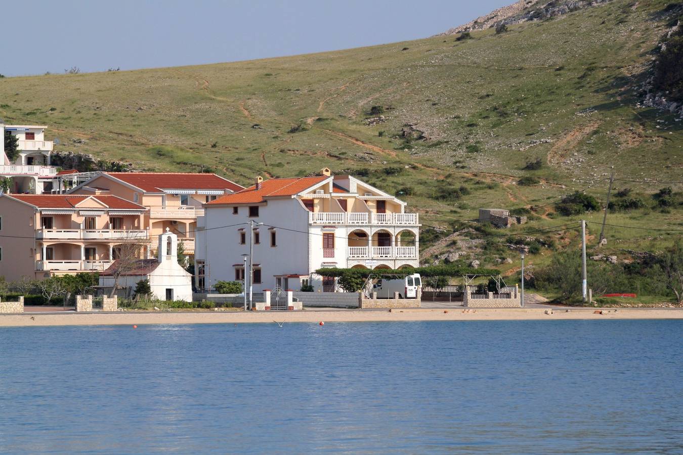 Entire apartment, Studio flat near beach Metajna, Pag As-6497-a in Metajna, Pag Island