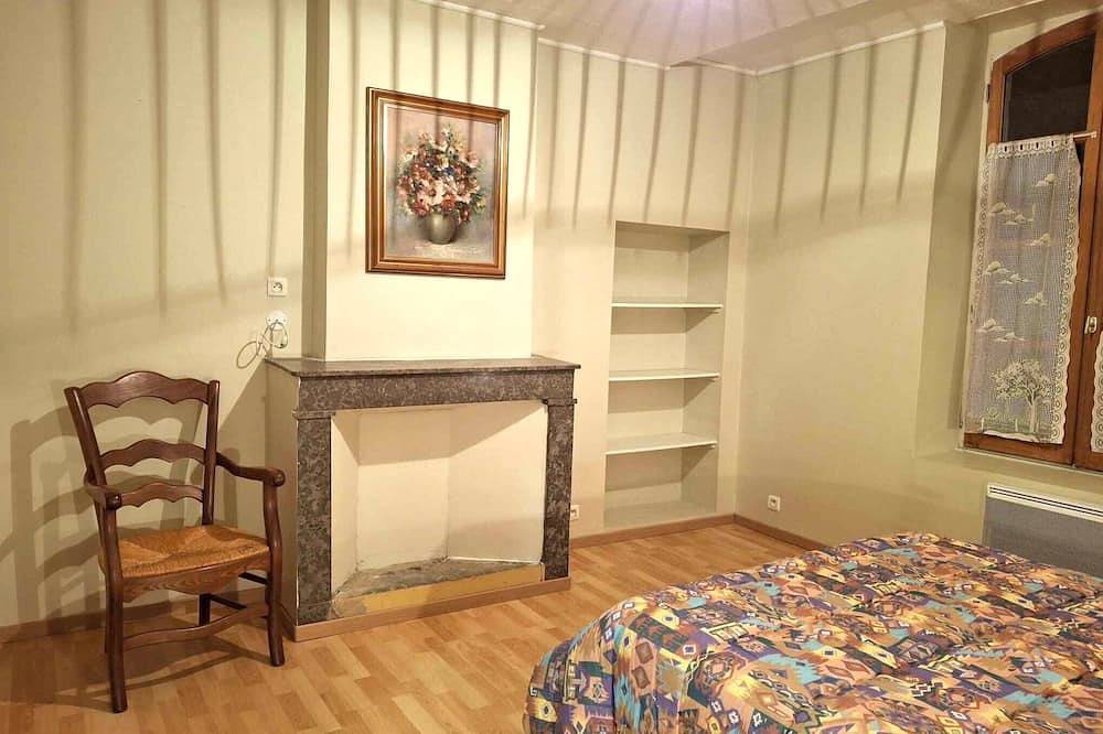 La Maison D' Emmie 83m2 with Wi-Fi in Valréas, Enclave de Valreas
