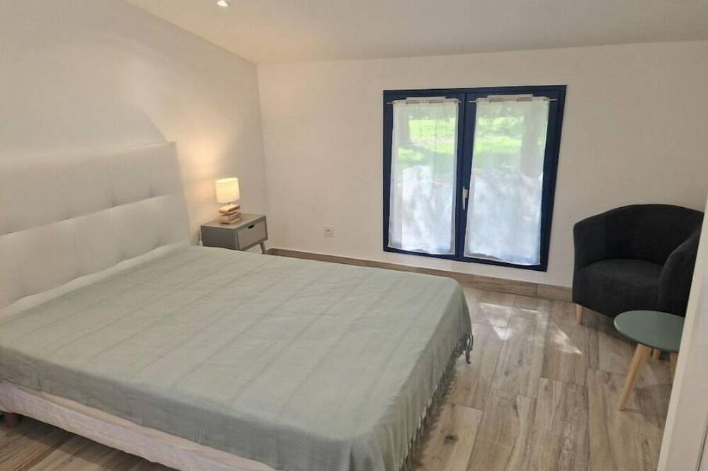Gîtes dans parc arboré- Le Cabanon d'Anaïs in Perpignan, Côte méditerranéenne (France)