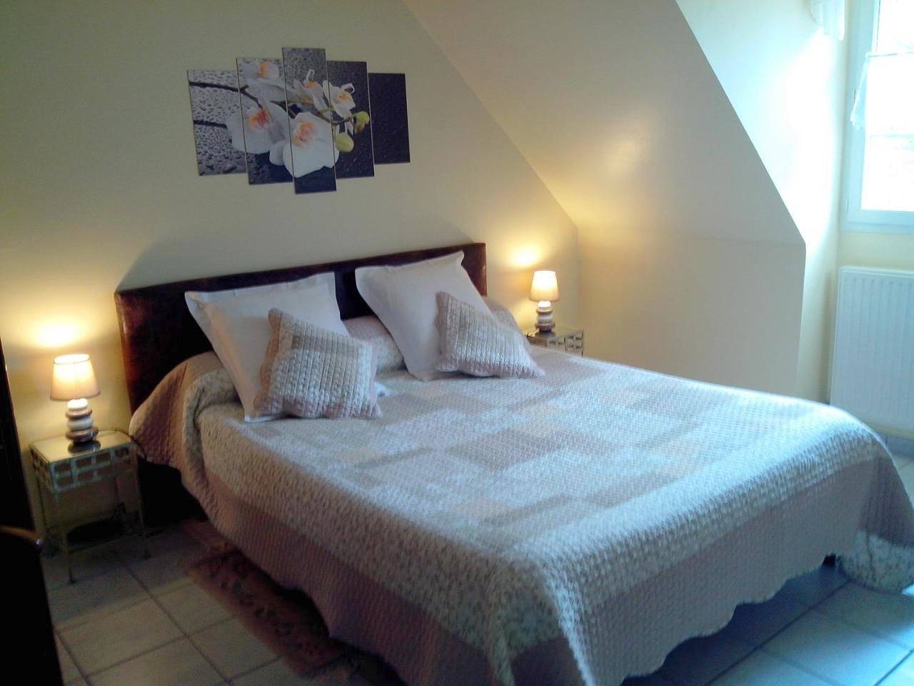 Deluxe Double Room with Shower in Estréelles, Région de Montreuil
