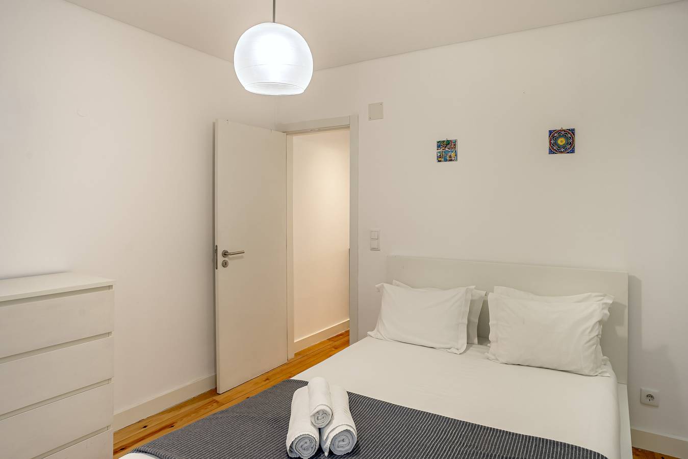 Apartamento entero, Bairro Alto Typical in Encarnação, Lisboa