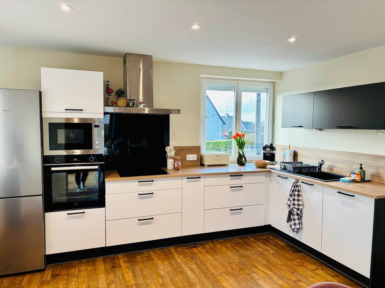 Chez Coco – Casa familiare con jacuzzi e ampi spazi in Regione di Mauriac