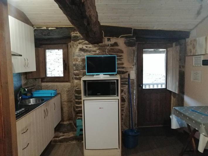 Casa rural para 5 personas, con Vistas en Villarino de Conso - 3