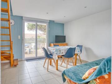 Gîte pour 4 personnes, avec jardin et terrasse dans Office De Tourisme De Biscarrosse