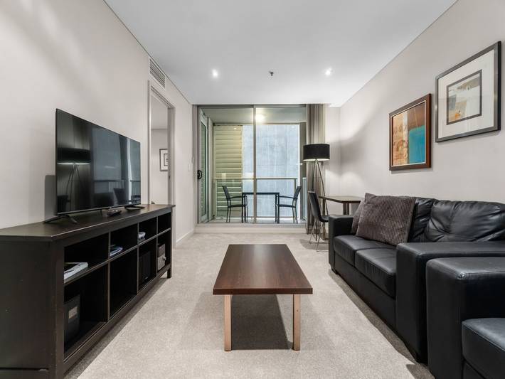 Apartamento entero, 2-Bed City Retreat with Gym and Pool Access in Adelaida (Australia), Australia Meridional