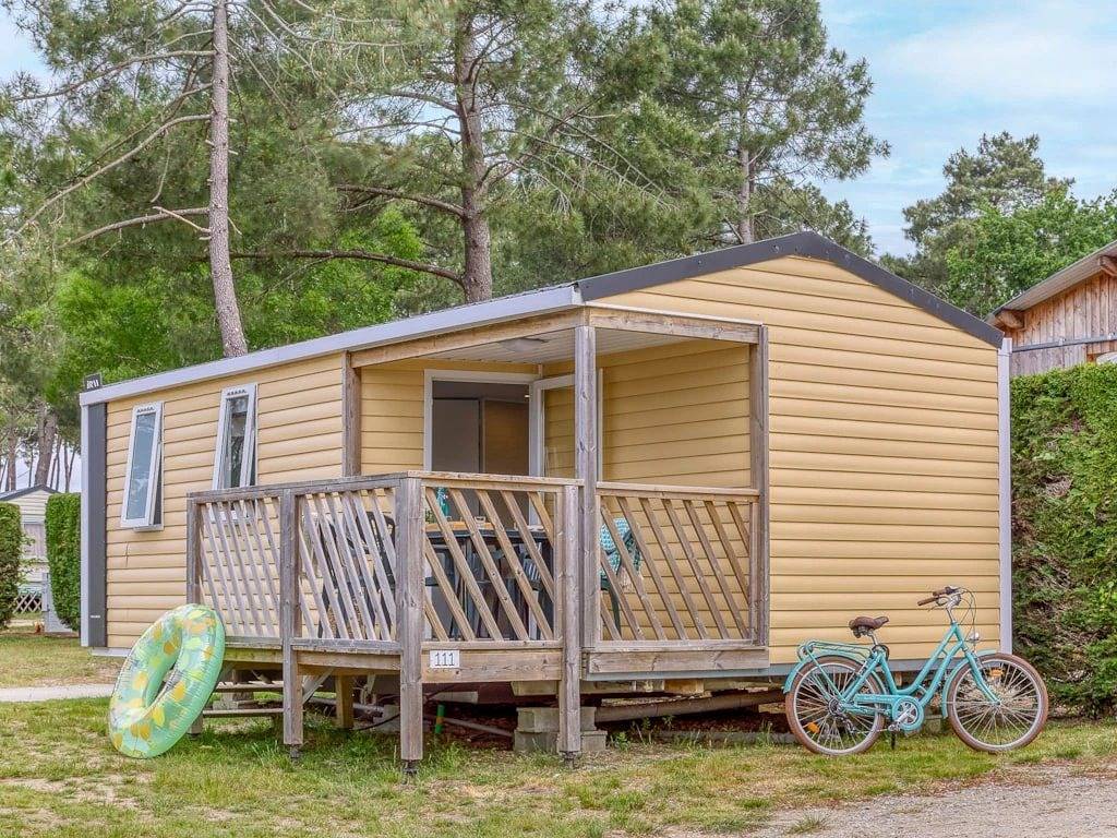 Camping 4 étoiles - Piscine - ccbfgbc in Nesles-la-Vallée, Parque natural regional del Vexin Francés