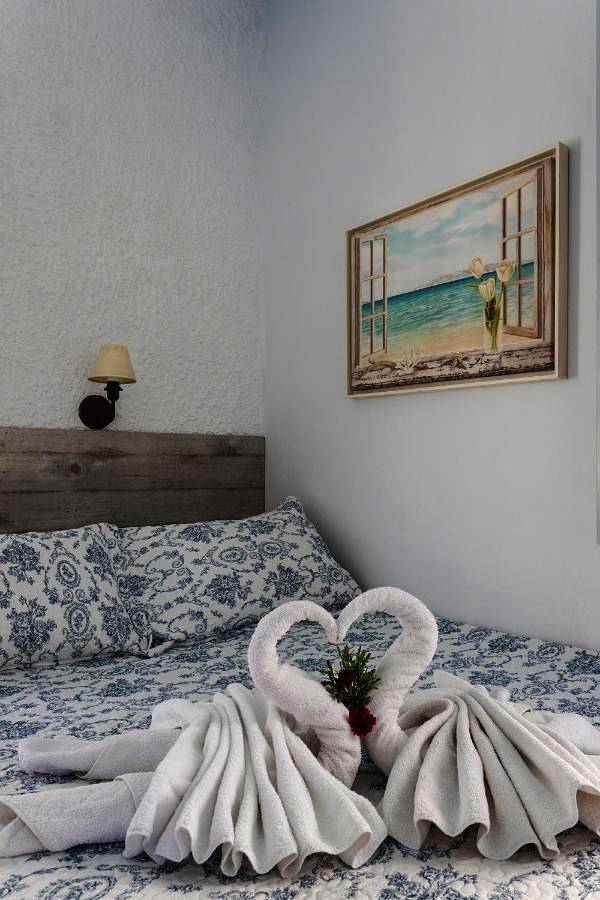 Maison d’hôte pour 2 personnes, avec jardin et terrasse dans Spetses - 4